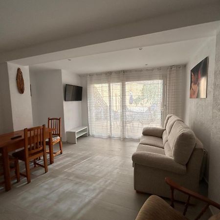 Costa Brava Apartments 帕拉弗鲁赫尔 外观 照片