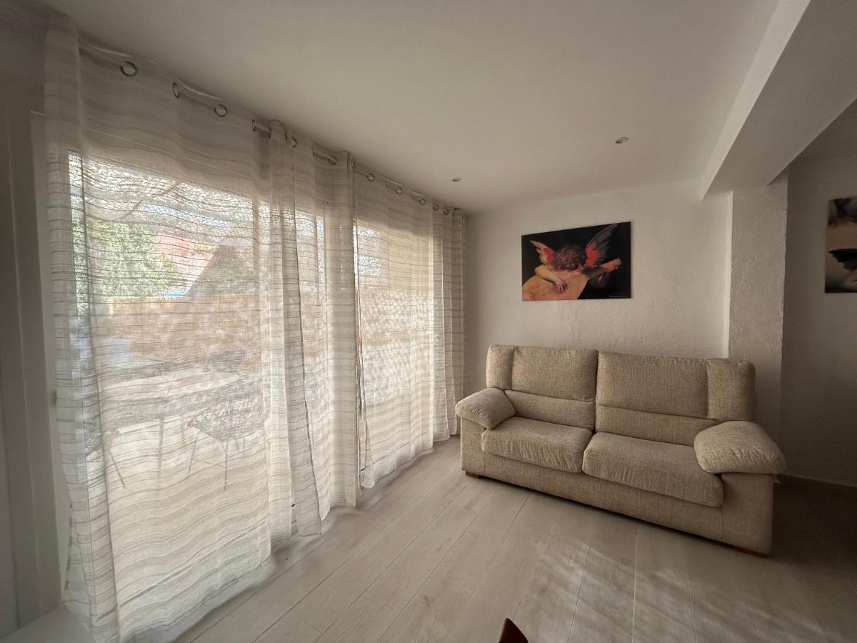 Costa Brava Apartments 帕拉弗鲁赫尔 外观 照片