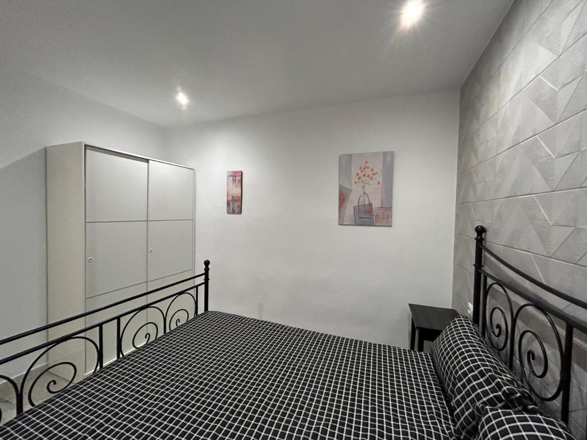 Costa Brava Apartments 帕拉弗鲁赫尔 外观 照片