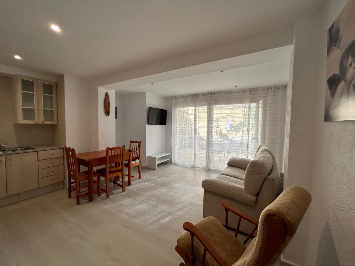 Costa Brava Apartments 帕拉弗鲁赫尔 外观 照片